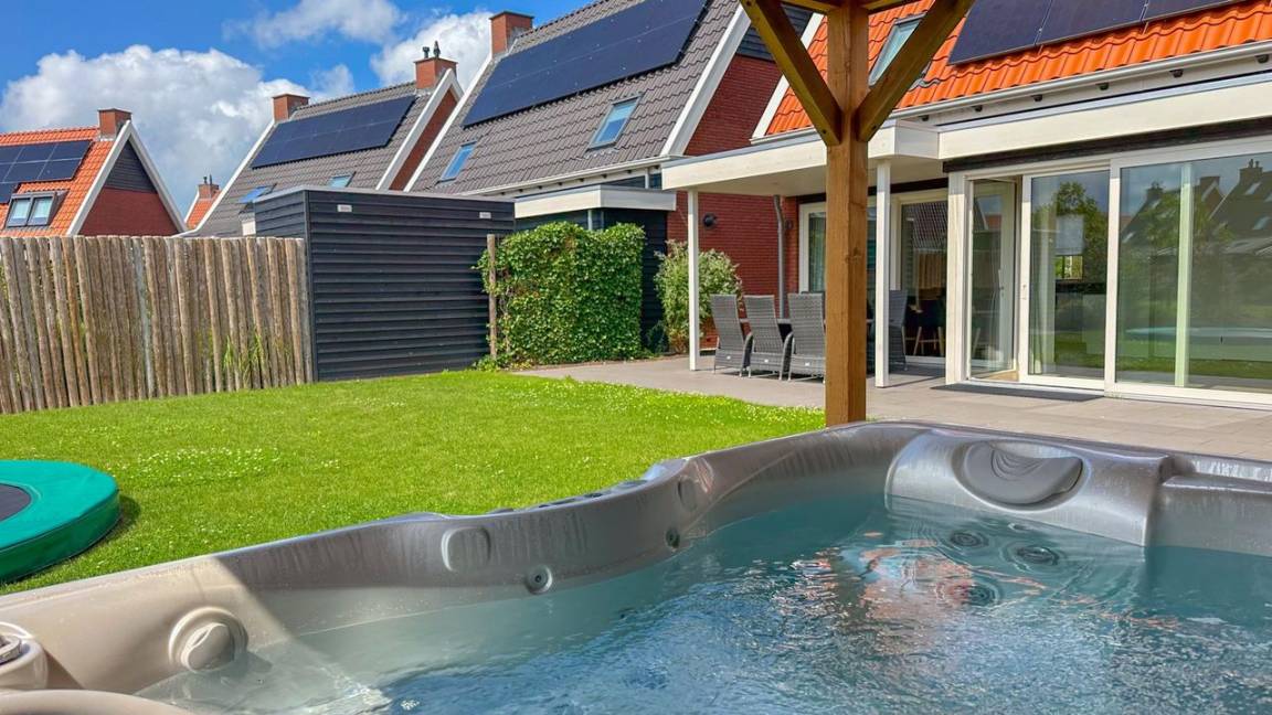 126 M² Appartement ∙ 3 Slaapkamers ∙ 6 Gasten - Zeeland