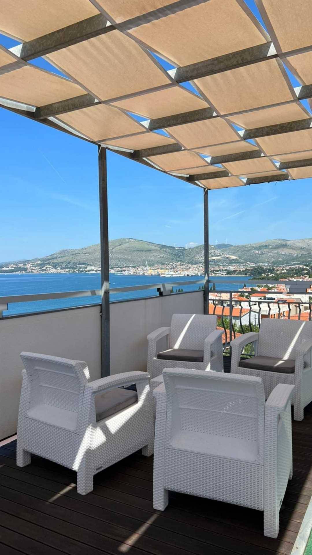 85 M² Ferienwohnung ∙ 4 Schlafzimmer ∙ 8 Gäste - Okrug Gornji