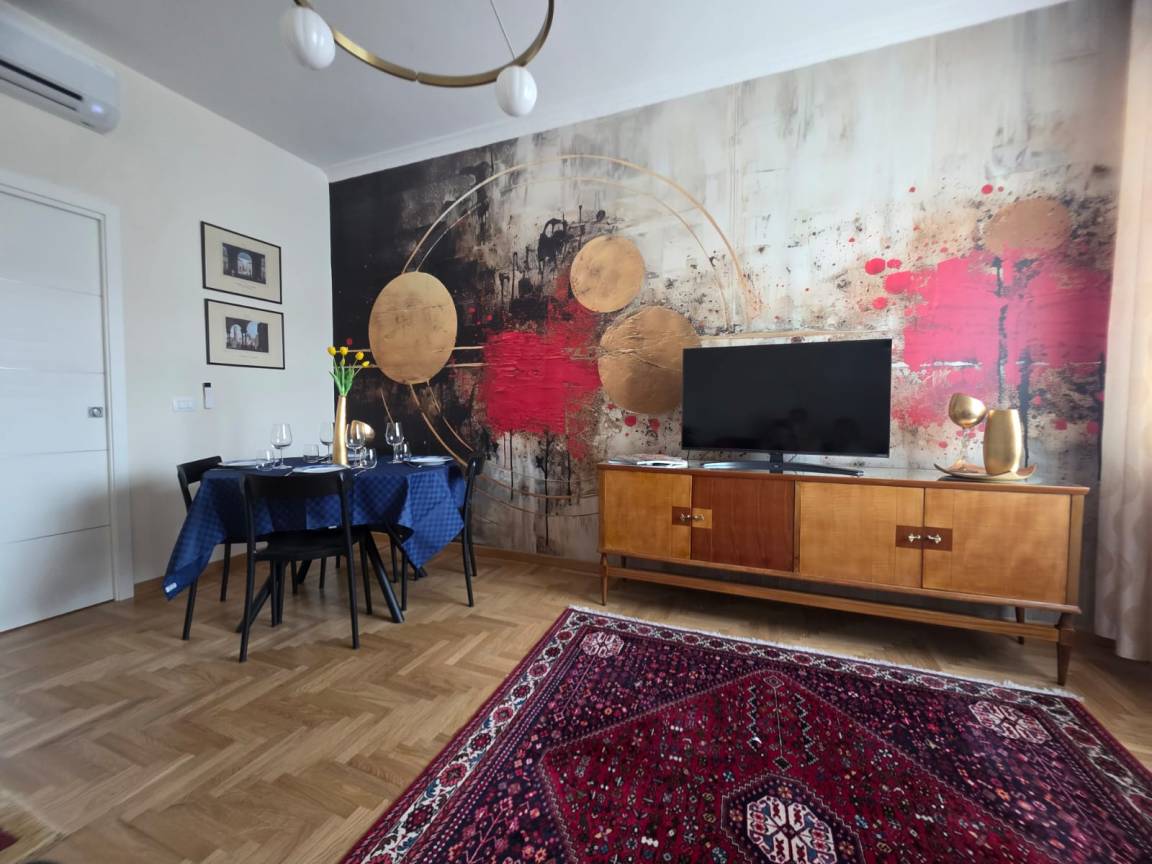 85 M² Huoneisto ∙ 2 Makuuhuonetta ∙ 6 Vierasta - Settimo Torinese