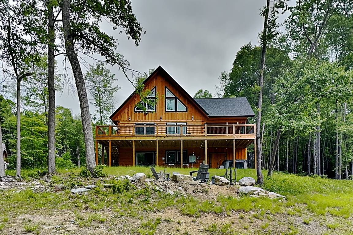 297 M² House ∙ 6 Bedrooms ∙ 15 Guests - Deep Creek Lake, MD
