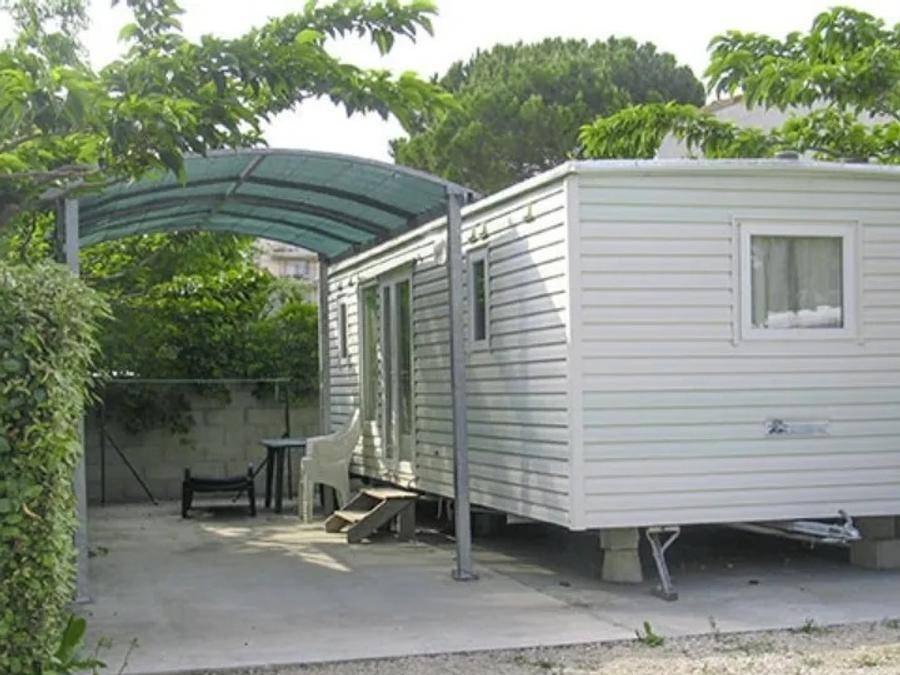 30 M² Casa Móvel ∙ 2 Quartos ∙ 4 Hóspedes - Arles