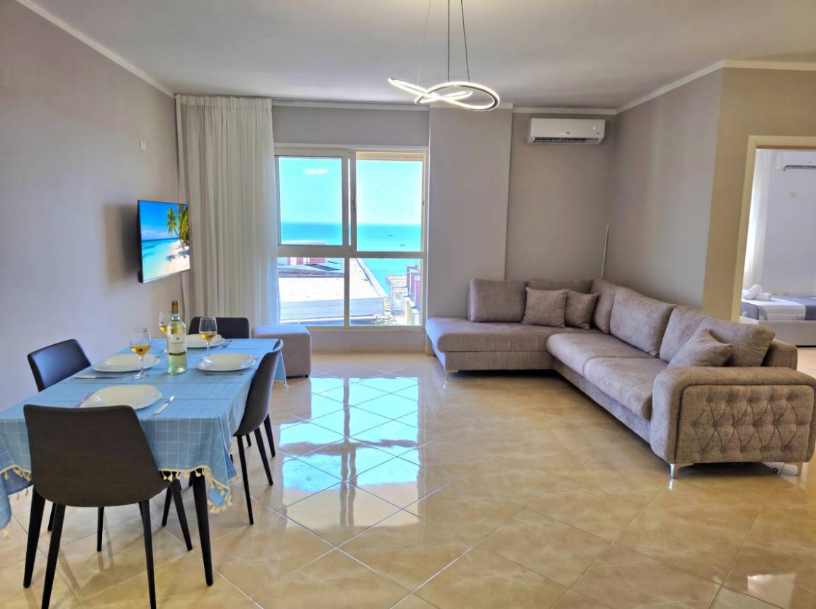 110 M² Ferienwohnung ∙ 2 Schlafzimmer ∙ 5 Gäste - Durrës