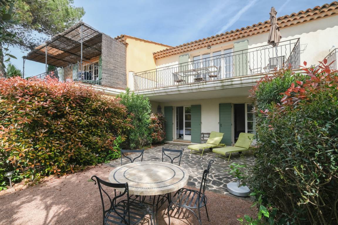 90 M² Maison De Vacances ∙ 2 Chambres ∙ 4 Personnes - La Motte