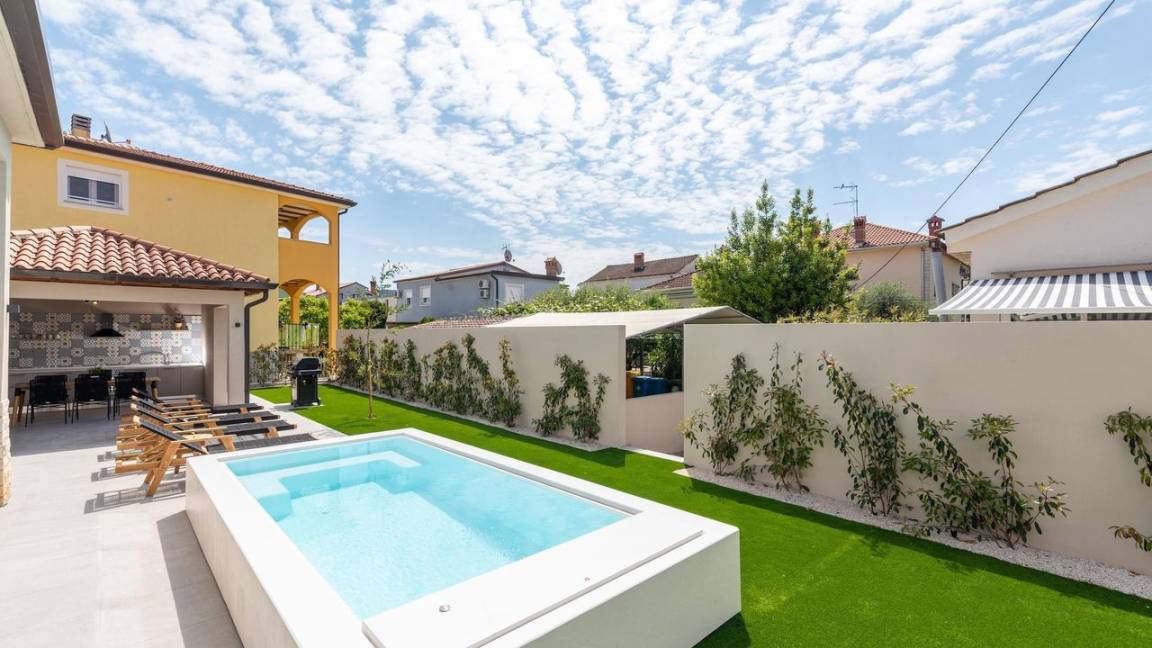 160 M² Ferienhaus ∙ 3 Schlafzimmer ∙ 6 Gäste - Umag