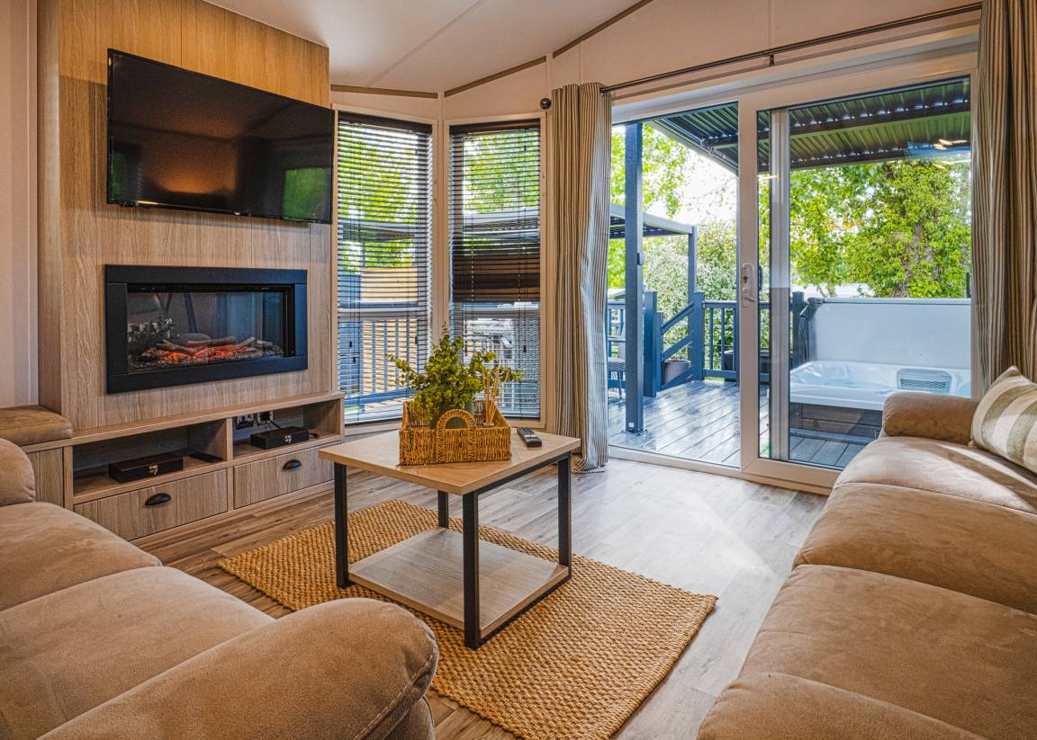 Chalet ∙ 2 Slaapkamers ∙ 4 Gasten - Hull