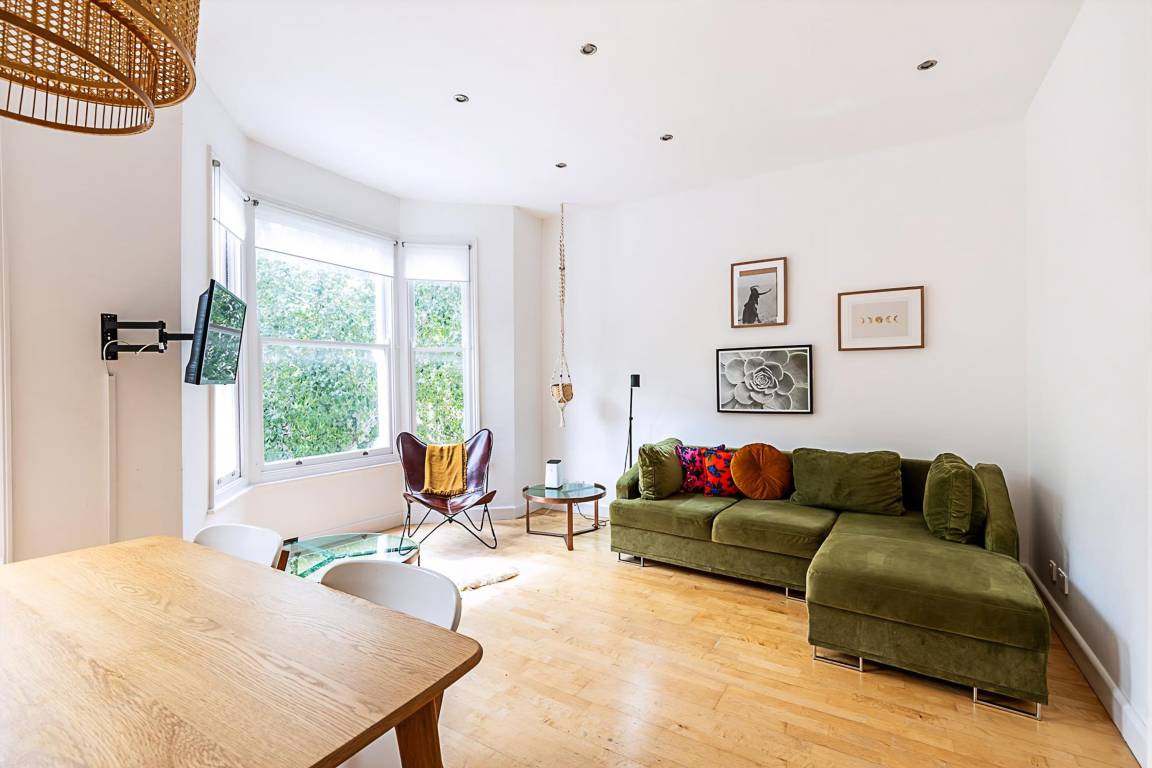 Apartment ∙ 1 Bedroom ∙ 4 Guests - London