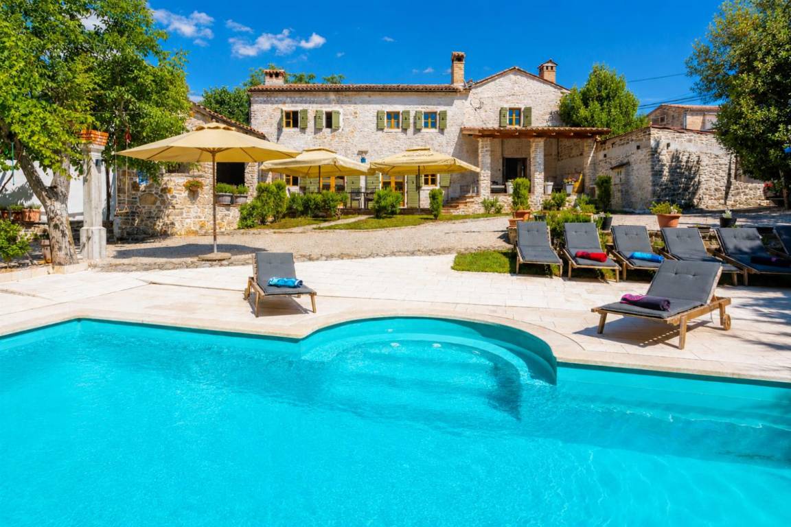 280 M² Villa Vacanza ∙ 4 Camere Da Letto ∙ 8 Ospiti - Istria