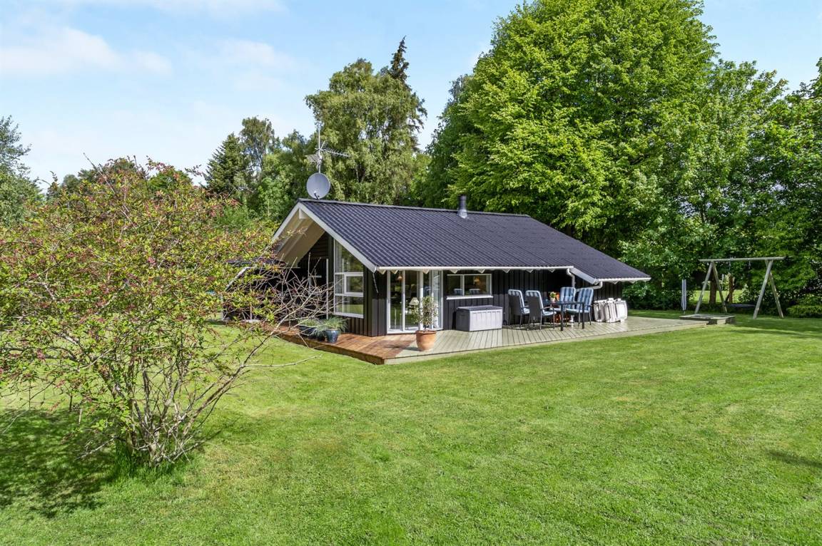 64 m² Ferienhaus ∙ 2 Schlafzimmer ∙ 4 Gäste – Bild 2