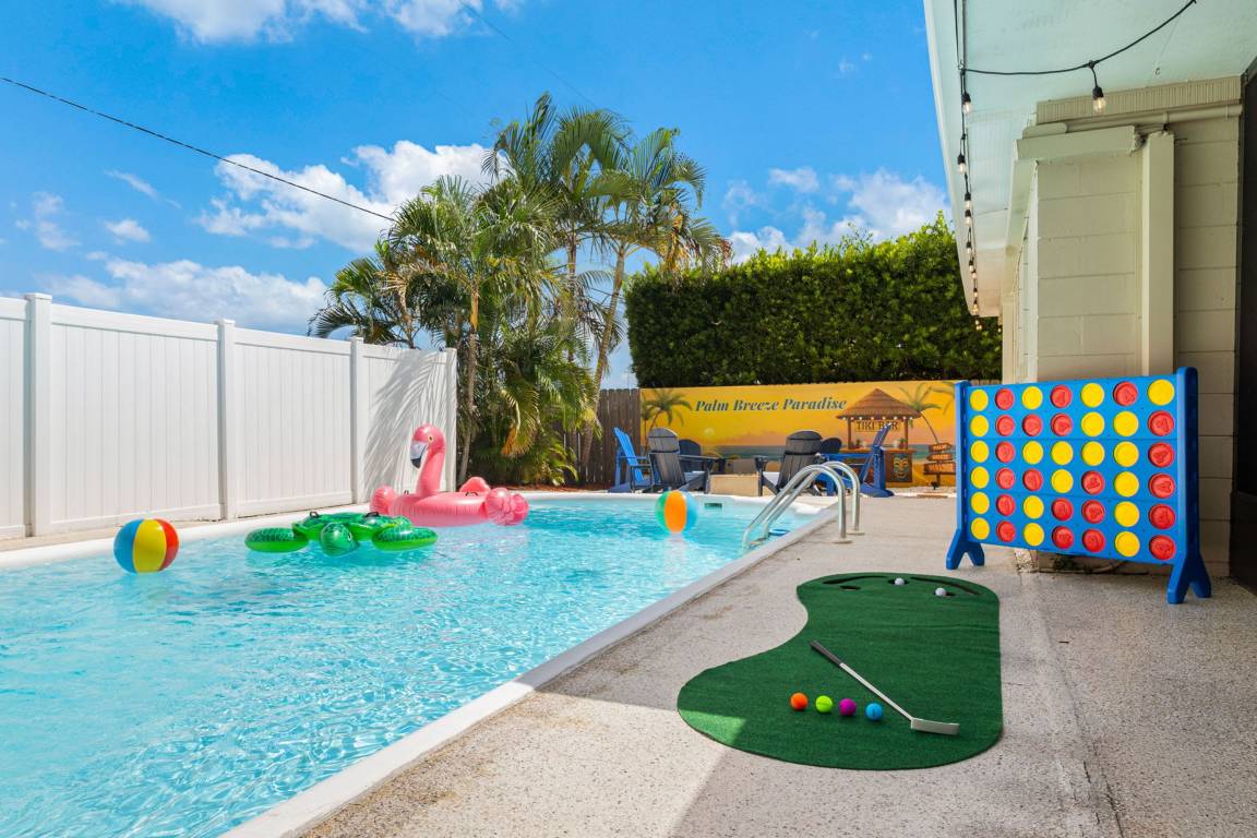 Apartment ∙ 4 Bedrooms ∙ 11 Guests - Redington Beach, FL