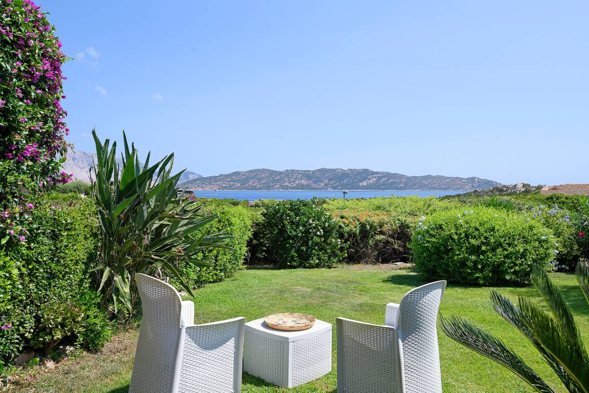70 M² House ∙ 2 Bedrooms ∙ 6 Guests - San Teodoro, Sicily