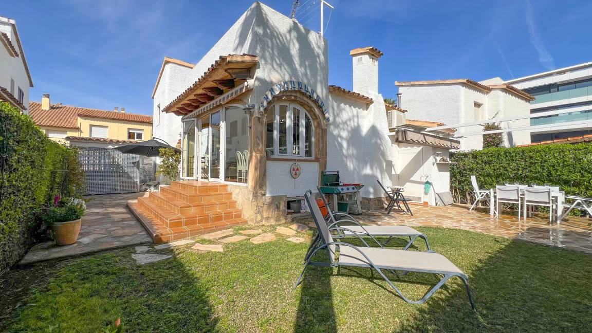 105 M² Villa ∙ 4 Sovrum ∙ 8 Gäster - Denia