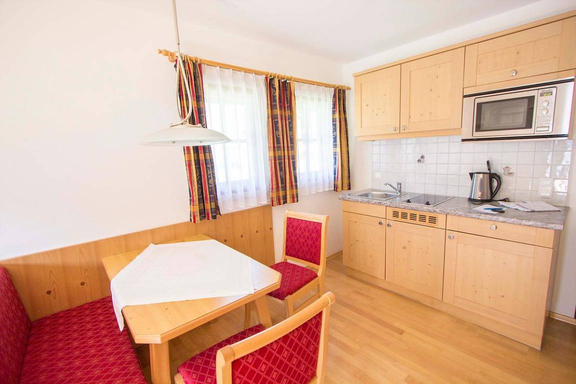 50 M² Ferienwohnung ∙ 1 Schlafzimmer ∙ 4 Gäste - Dorfgastein