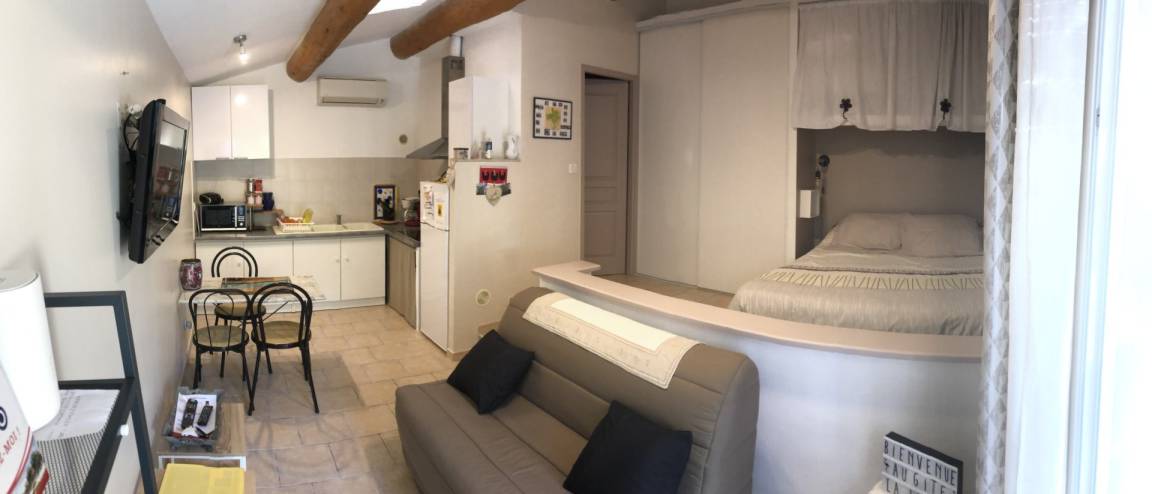 27 M² House ∙ 1 Bedroom ∙ 4 Guests - Alès