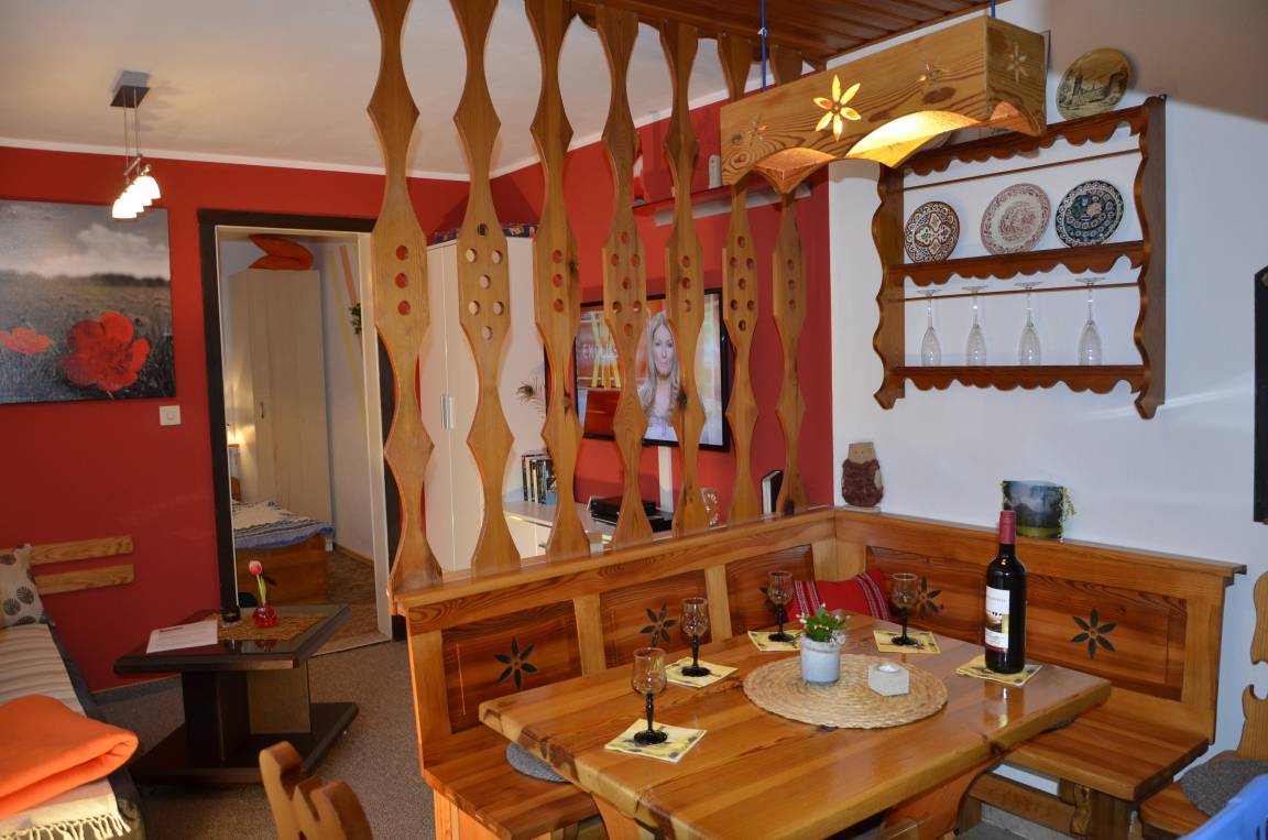 52 m² Ferienhaus ∙ 2 Schlafzimmer ∙ 4 Gäste – Bild 2