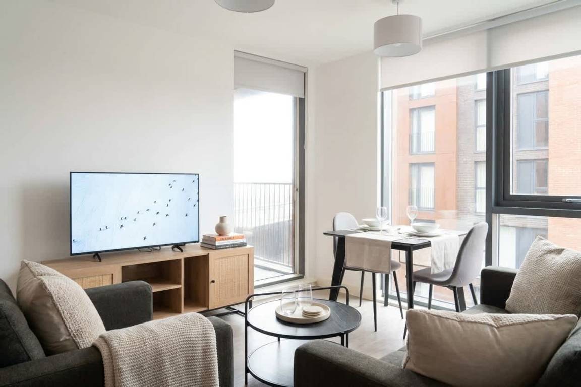 Apartment ∙ 1 Bedroom ∙ 2 Guests - Longsight - Manchester