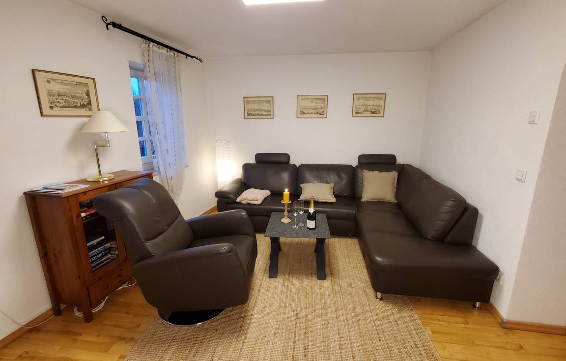 Ferienwohnung ∙ 2 Schlafzimmer ∙ 5 Gäste - Jena