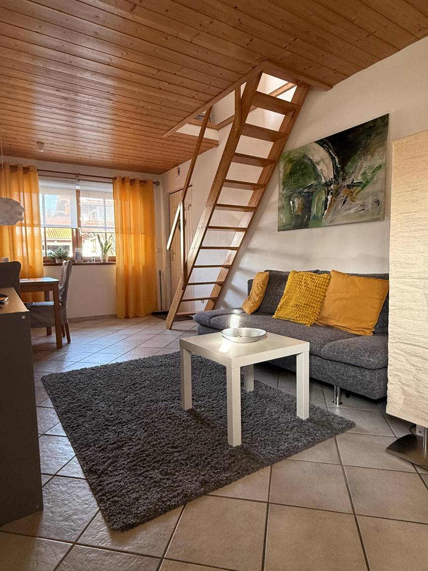 28 M² Ferienwohnung ∙ 2 Gäste - Teisendorf