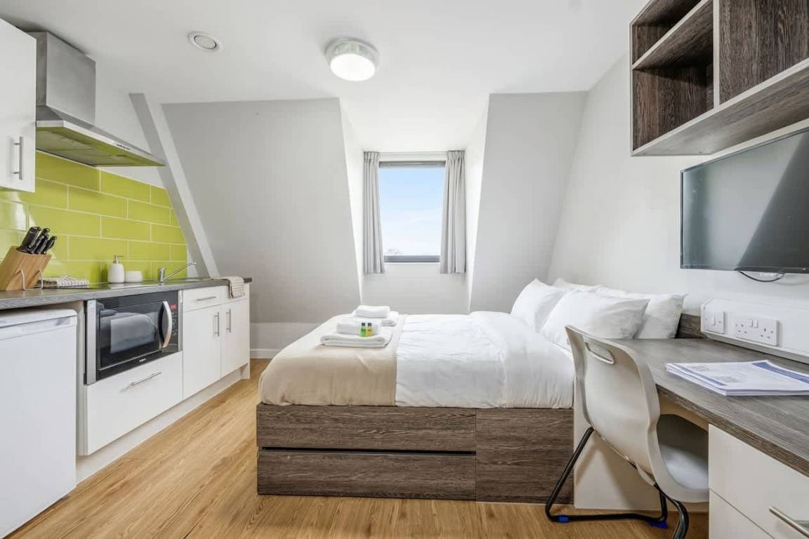 32 M² Apartment ∙ 2 Guests - Nottinghamshire