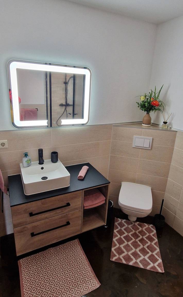 54 m² Ferienwohnung ∙ 1 Schlafzimmer ∙ 4 Gäste – Bild 9