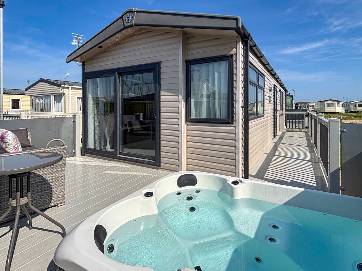 Cottage ∙ 3 Bedrooms ∙ 8 Guests - Lincolnshire