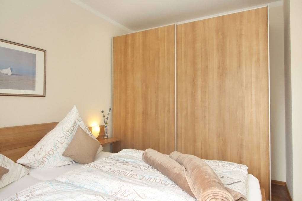 70 m² Ferienwohnung ∙ 3 Schlafzimmer ∙ 5 Gäste – Bild 10