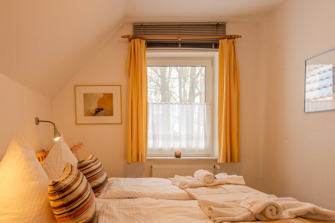 48 m² Ferienwohnung ∙ 2 Schlafzimmer ∙ 4 Gäste – Bild 12