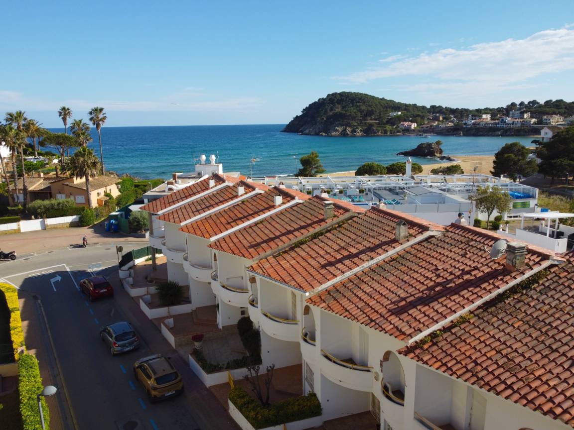120 M² House ∙ 4 Bedrooms ∙ 9 Guests - Llafranc