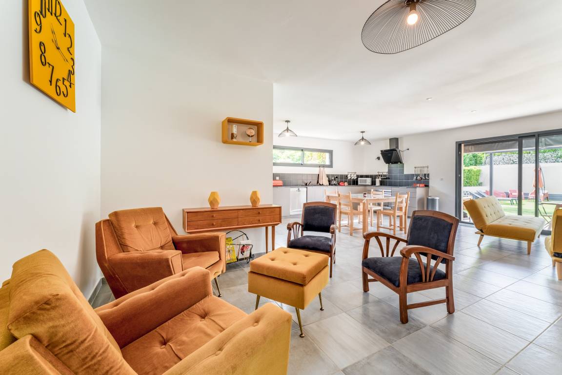 100 M² Huis ∙ 3 Slaapkamers ∙ 6 Gasten - Vinsobres