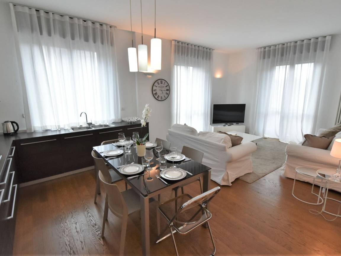 127 M² Appartement ∙ 3 Slaapkamers ∙ 6 Gasten - Milaan