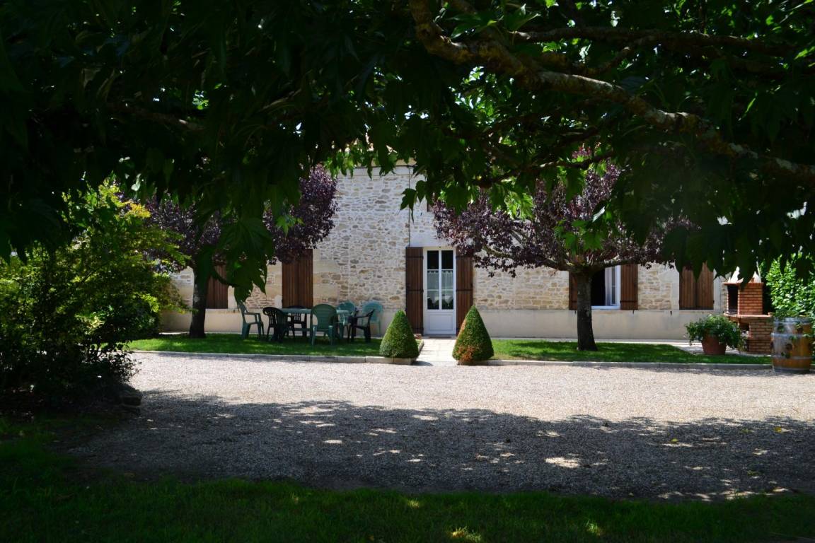 181 m&sup2; G&icirc;te 4 Schlafzimmer 8 G&auml;ste