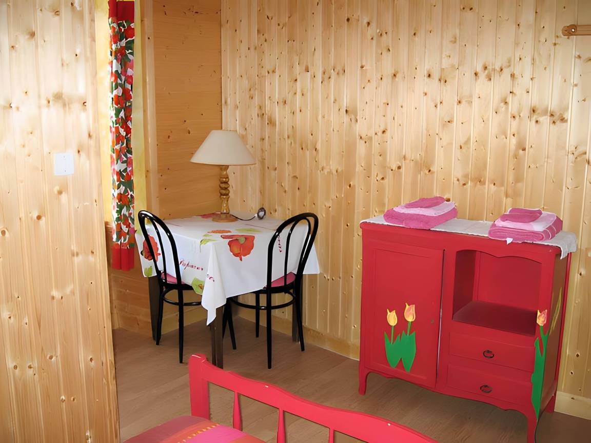 15 M² Bed & Breakfast ∙ 1 Schlafzimmer ∙ 2 Gäste - Ardèche