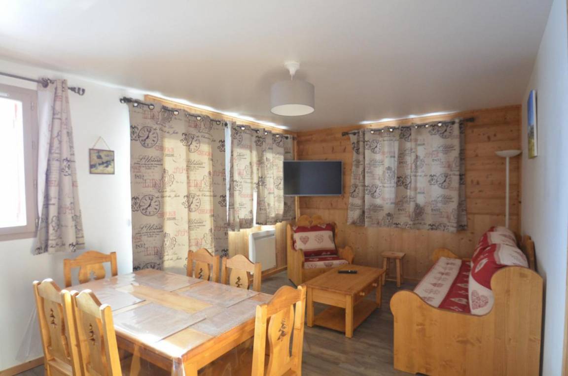 45 m² Ferienwohnung ∙ 2 Schlafzimmer ∙ 6 Gäste – Bild 2