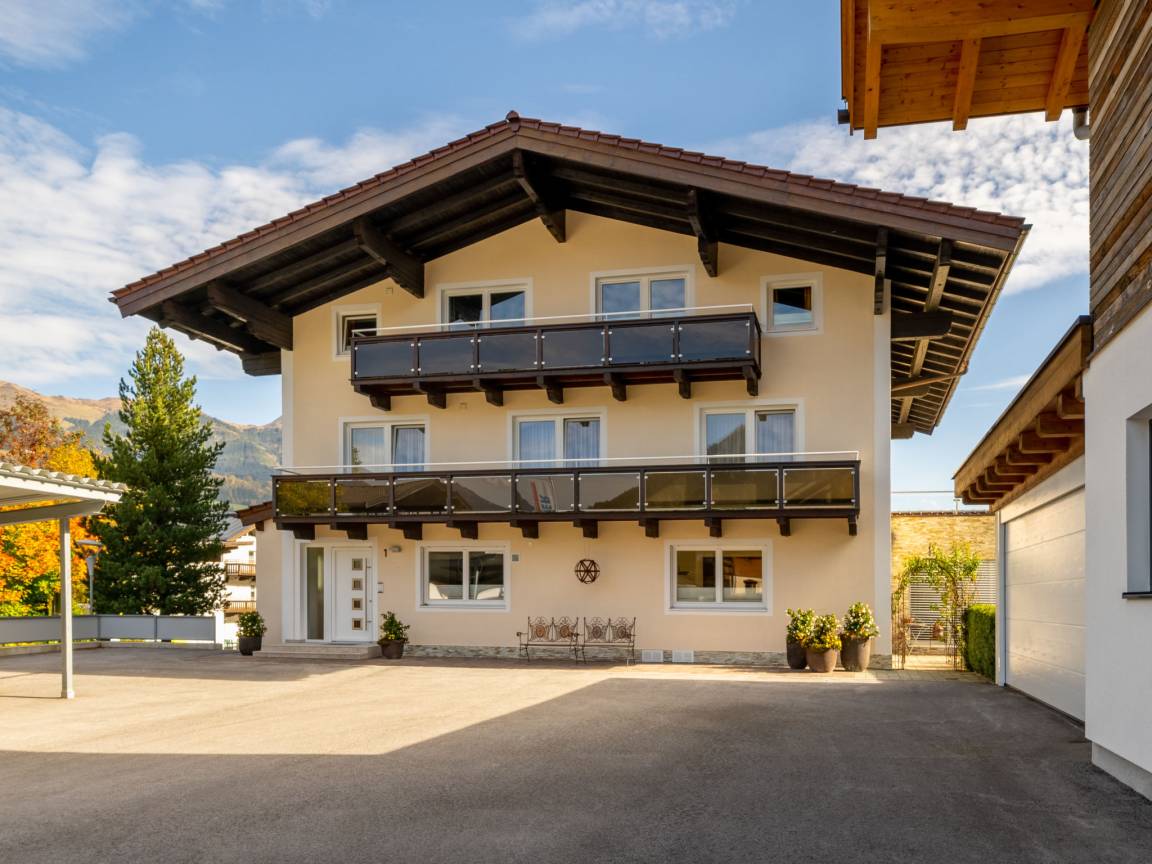 110 M² Ferienwohnung ∙ 3 Schlafzimmer ∙ 6 Gäste - Mittersill