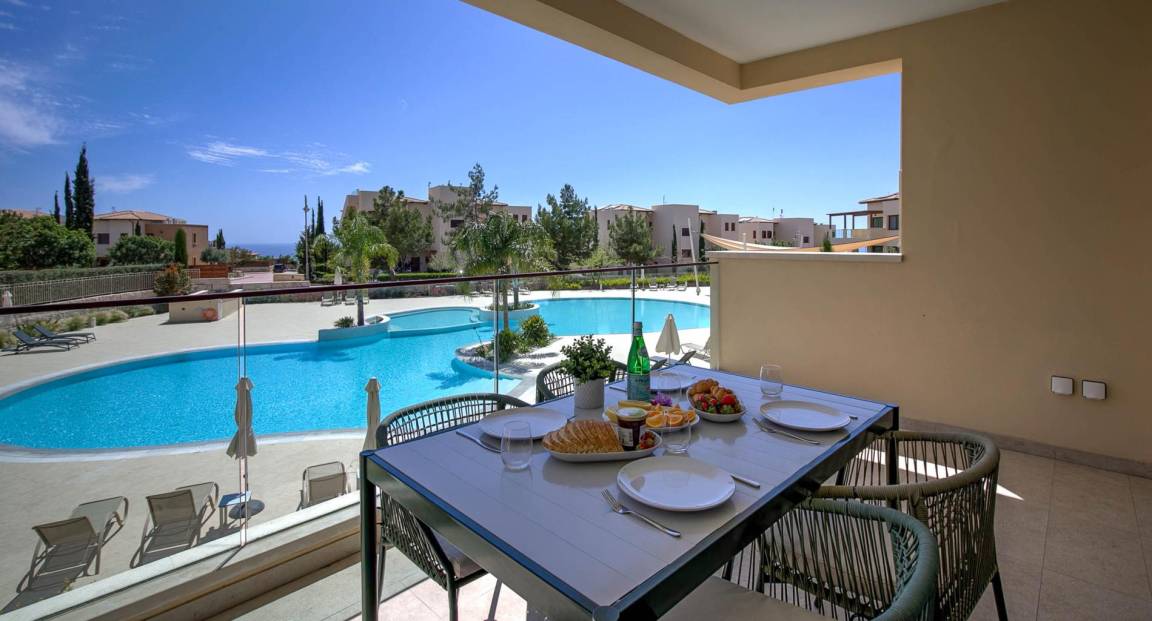120 M² Apartment ∙ 3 Bedrooms ∙ 6 Guests - Куклиа