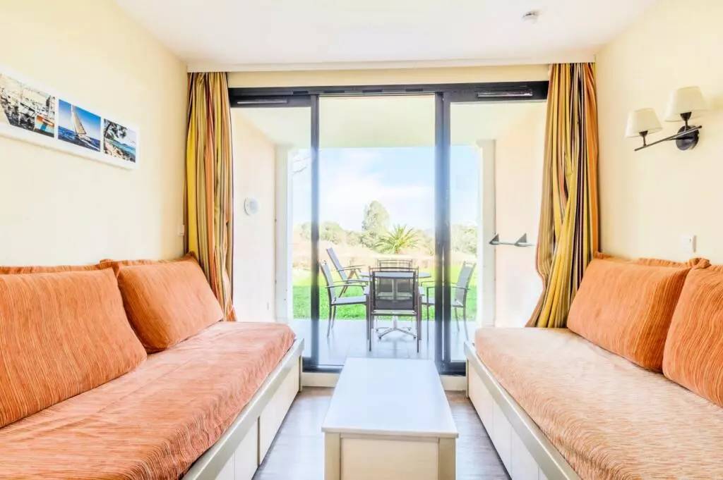 25 M² Estudio ∙ 1 Habitación ∙ 5 Huéspedes - Grimaud