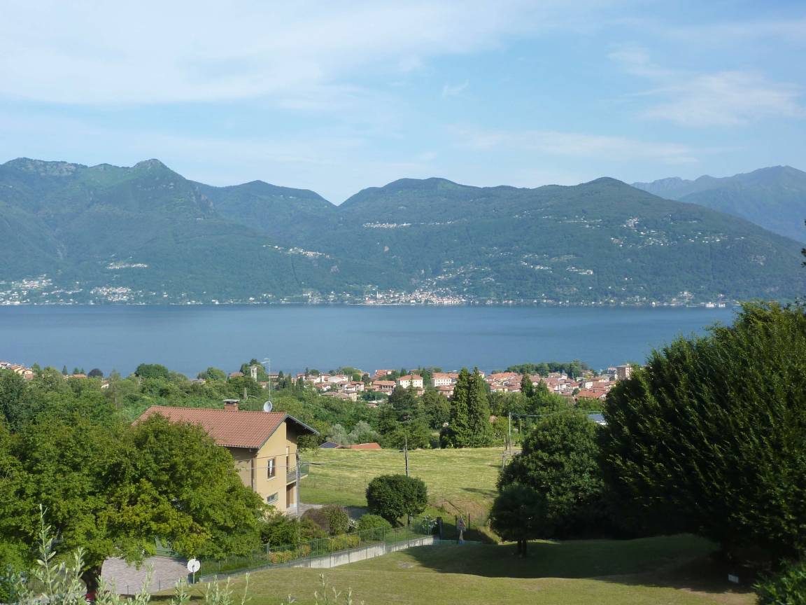 56 M² Huoneisto ∙ 1 Makuuhuone ∙ 2 Vierasta - Cannobio