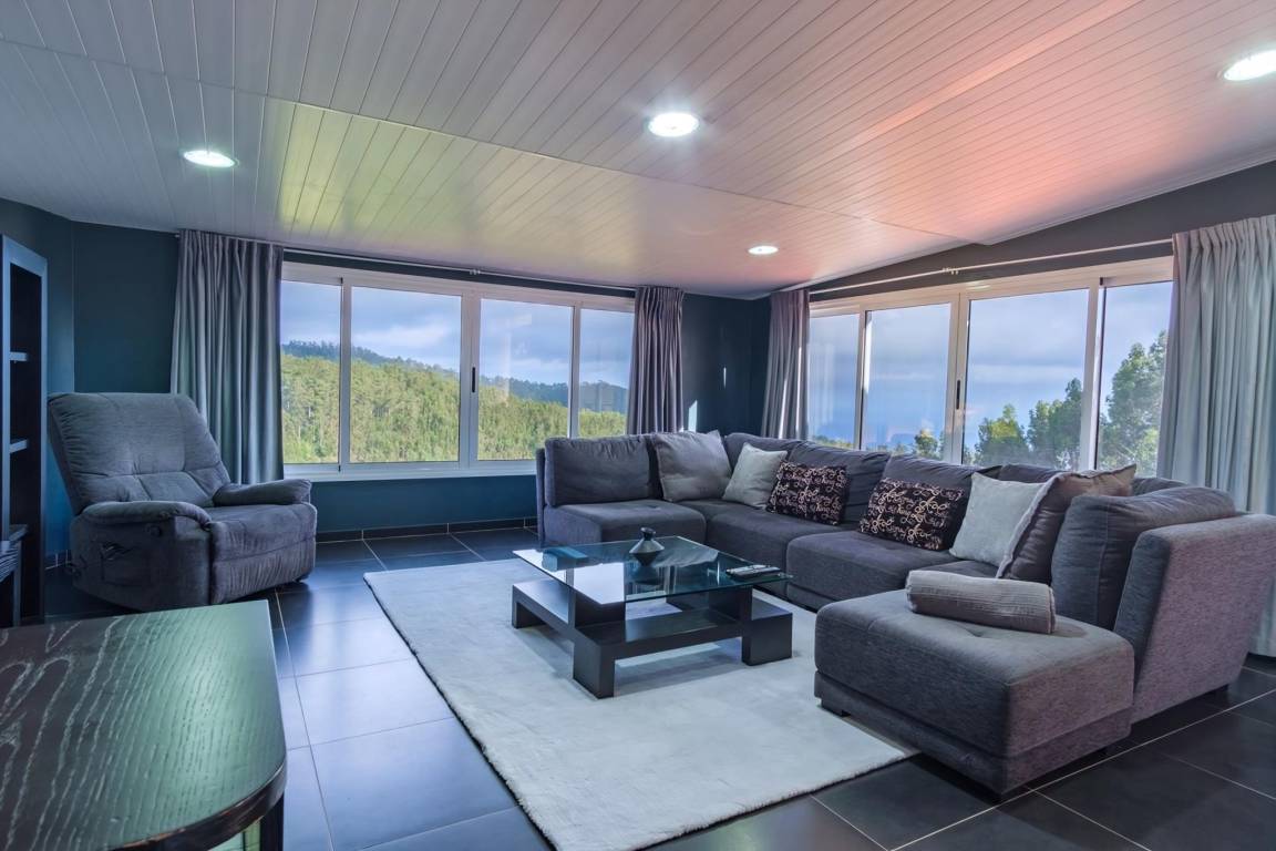 250 M² Apartment ∙ 3 Bedrooms ∙ 6 Guests - Ribeira Brava