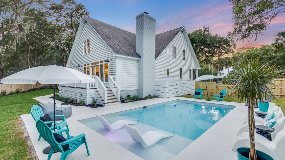 282 M² House ∙ 5 Bedrooms ∙ 12 Guests - Isle of Palms, SC