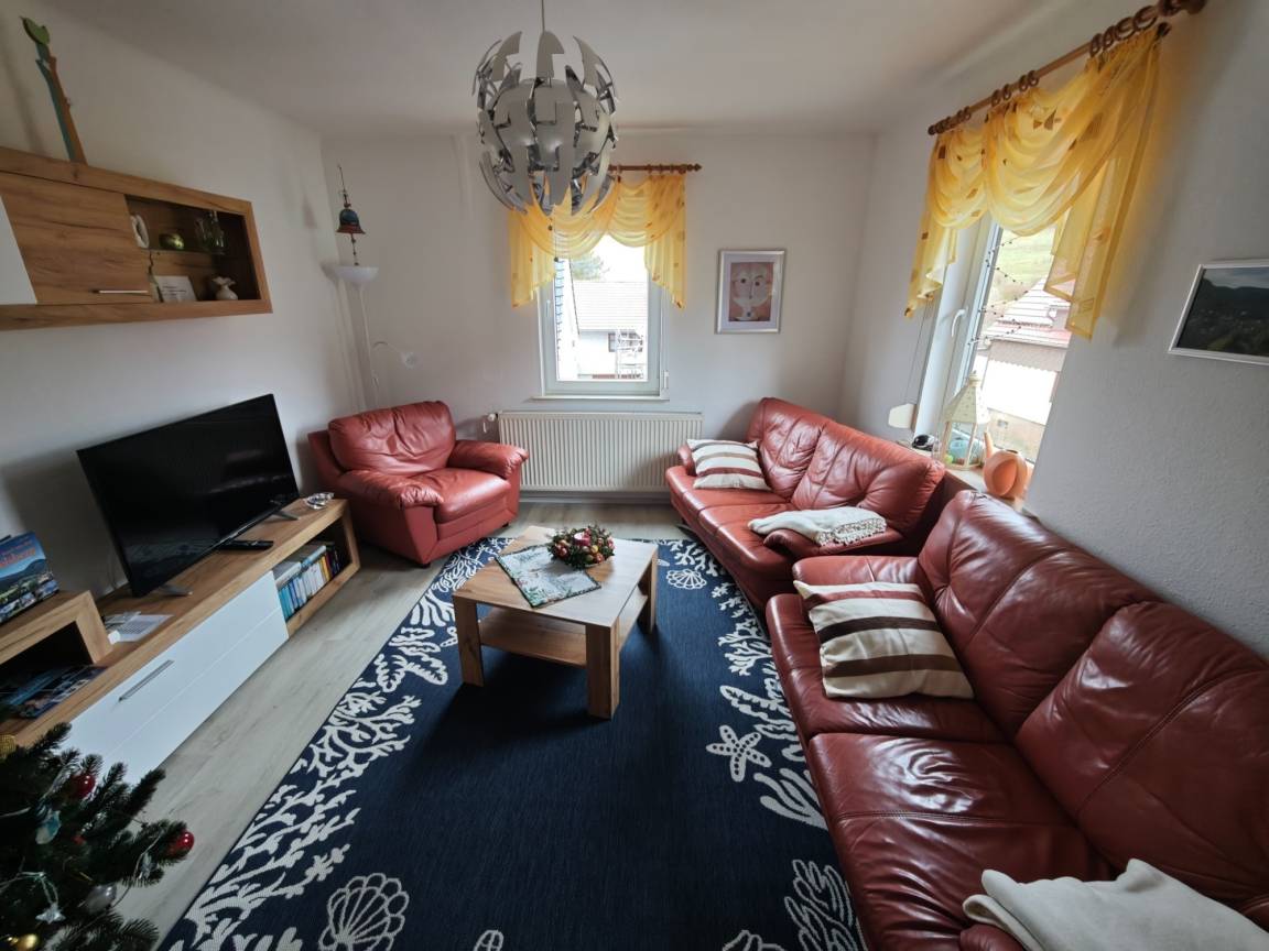 68 M² Ferienwohnung ∙ 2 Schlafzimmer ∙ 4 Gäste - Bad Tabarz