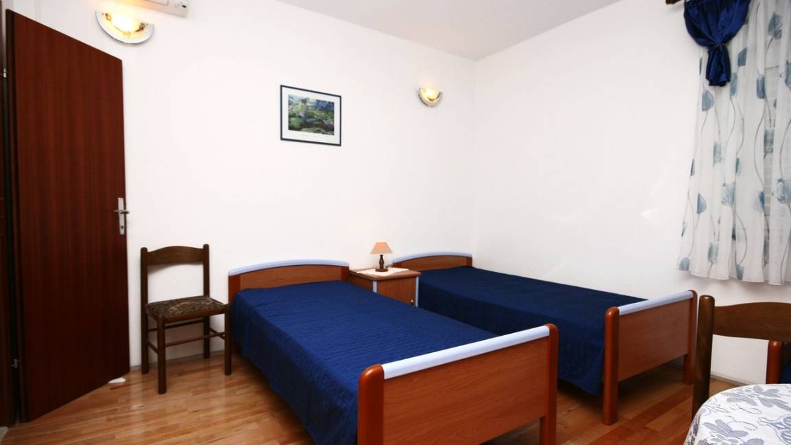 20 M² Hotel ∙ 1 Slaapkamer ∙ 3 Gasten - Omiš
