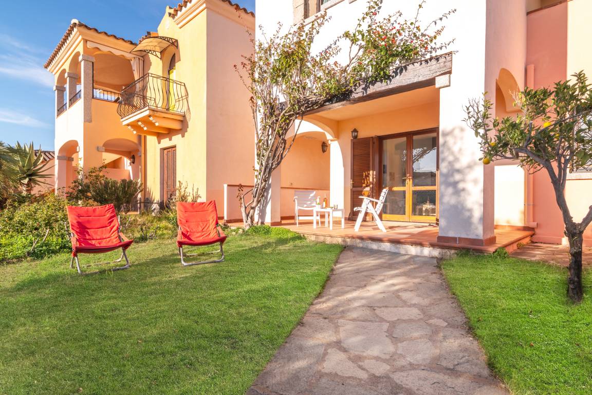 65 M² Apartment ∙ 2 Bedrooms ∙ 4 Guests - San Teodoro, Sicily