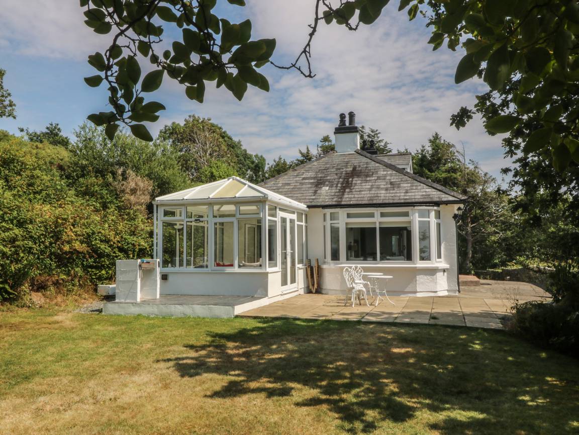 Cottage ∙ 2 Bedrooms ∙ 4 Guests - Porthmadog
