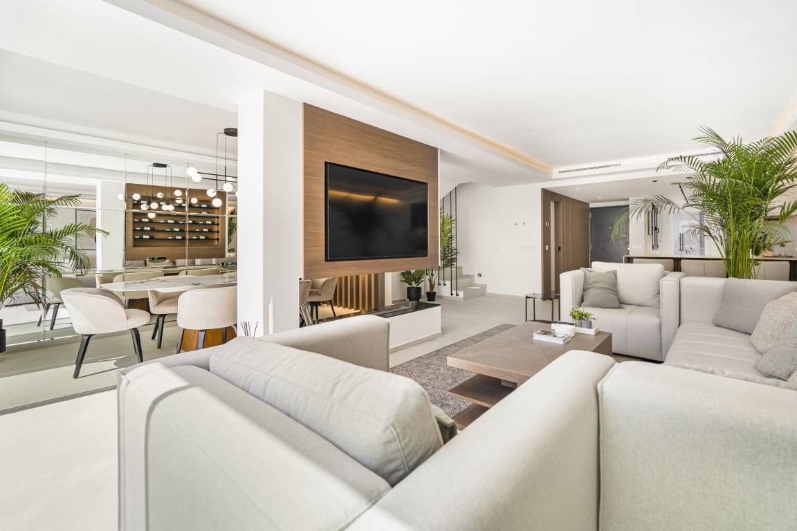 230 M² House ∙ 5 Bedrooms ∙ 10 Guests - Marbella