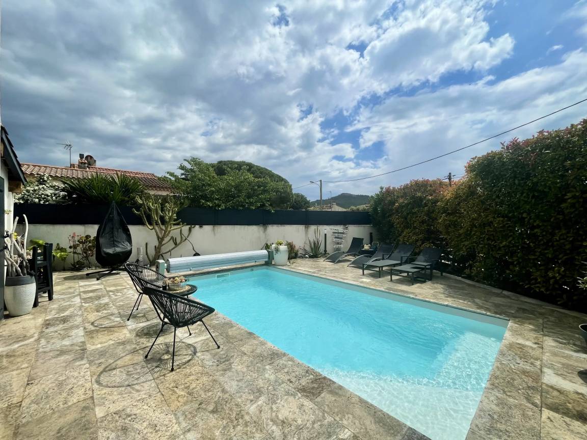 144 M² House ∙ 3 Bedrooms ∙ 6 Guests - Bandol