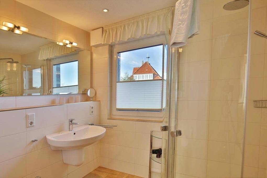 56 m² Ferienwohnung ∙ 2 Schlafzimmer ∙ 4 Gäste – Bild 8