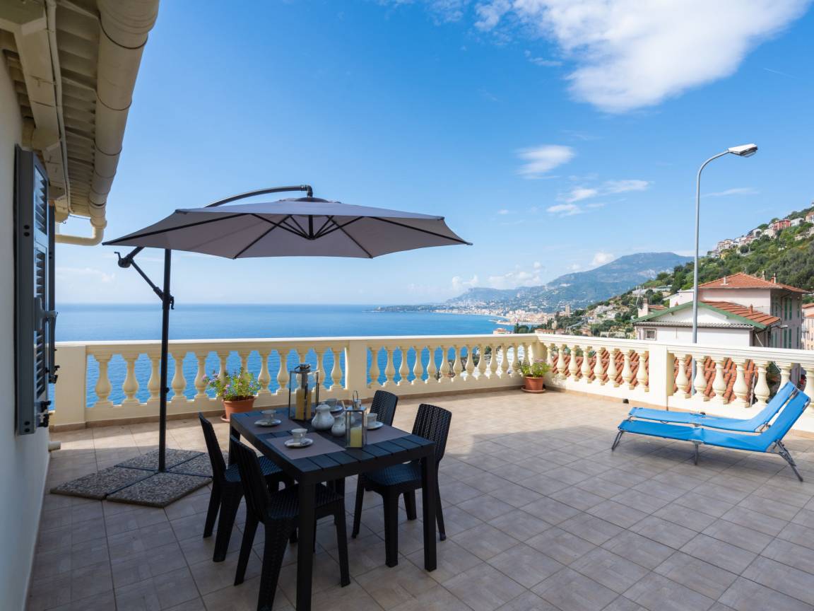 80 M² Appartement ∙ 2 Chambres ∙ 6 Personnes - Vintimille