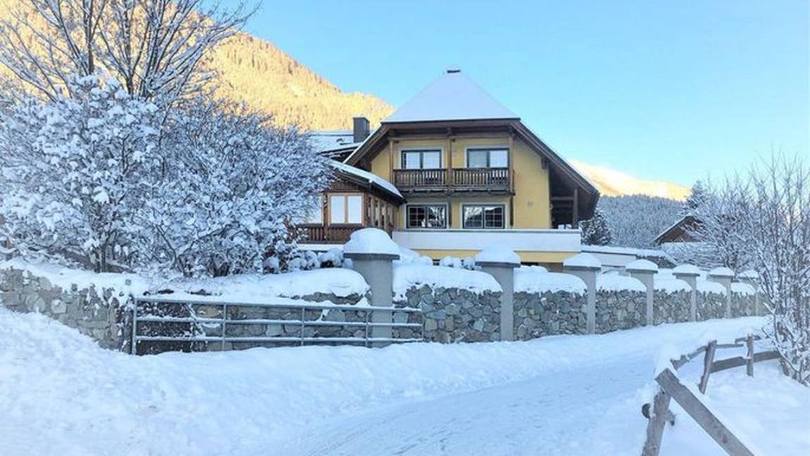 202 M² Apartment ∙ 4 Bedrooms ∙ 10 Guests - Mariapfarr