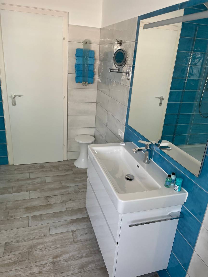 98 m² Ferienwohnung ∙ 2 Schlafzimmer ∙ 4 Gäste – Bild 15