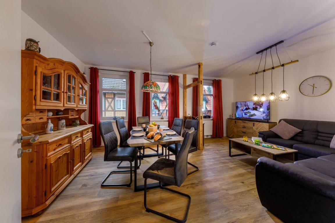 75 M² Ferienwohnung ∙ 2 Schlafzimmer ∙ 5 Gäste - Wernigerode