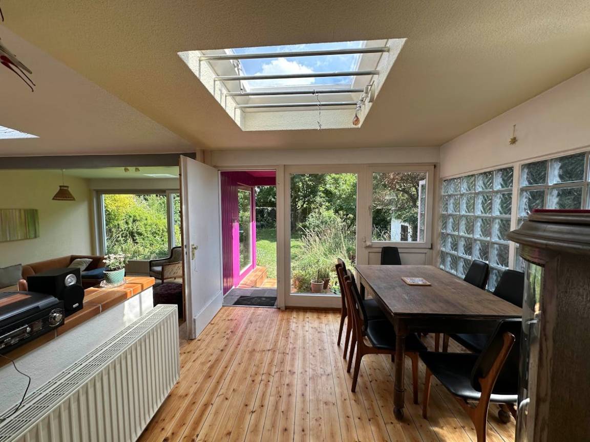 130 M² Ferienhaus ∙ 4 Schlafzimmer ∙ 6 Gäste - Bornheim